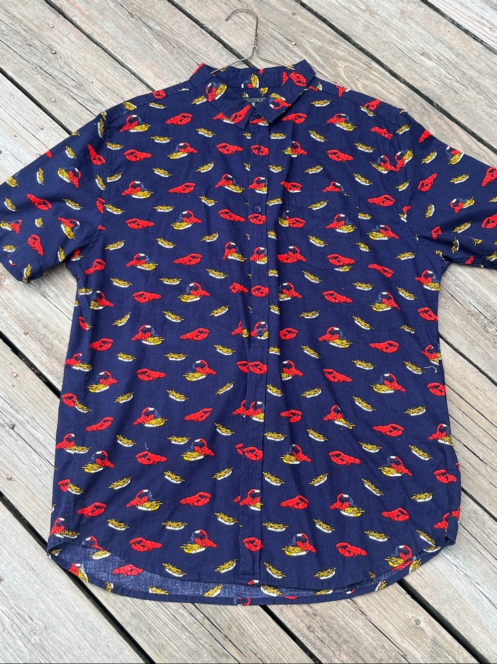 Straight Faded all cotton lobster & French fries novelty shirt L-XL